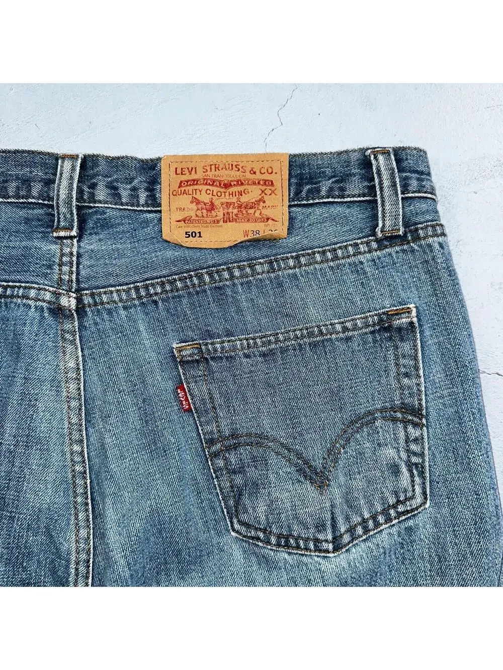 Levis 501 Vintage Y2K XX Straight Leg Jeans Blue Med Wash 38x36 Act 37x29